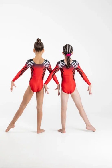 Купальник женский  &quot;Икар&quot;. Красный.  Длинный рукав.