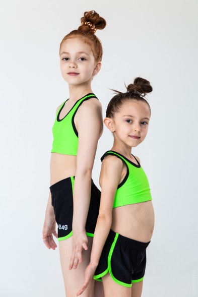 Комплект (Топ+шорты). Зеленый неон. 