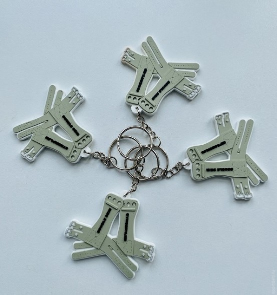 Брелок Гимнастические накладки