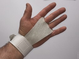 Накладки  на руки для начинающих. На ремне