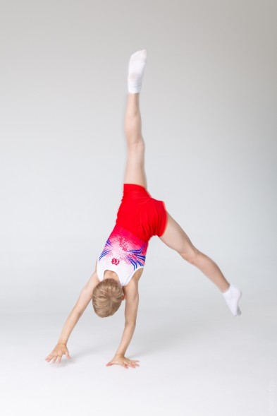 Купальник гимнастический мужской &quot;Форвард&quot;. Красный